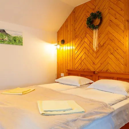 La Roata 3*